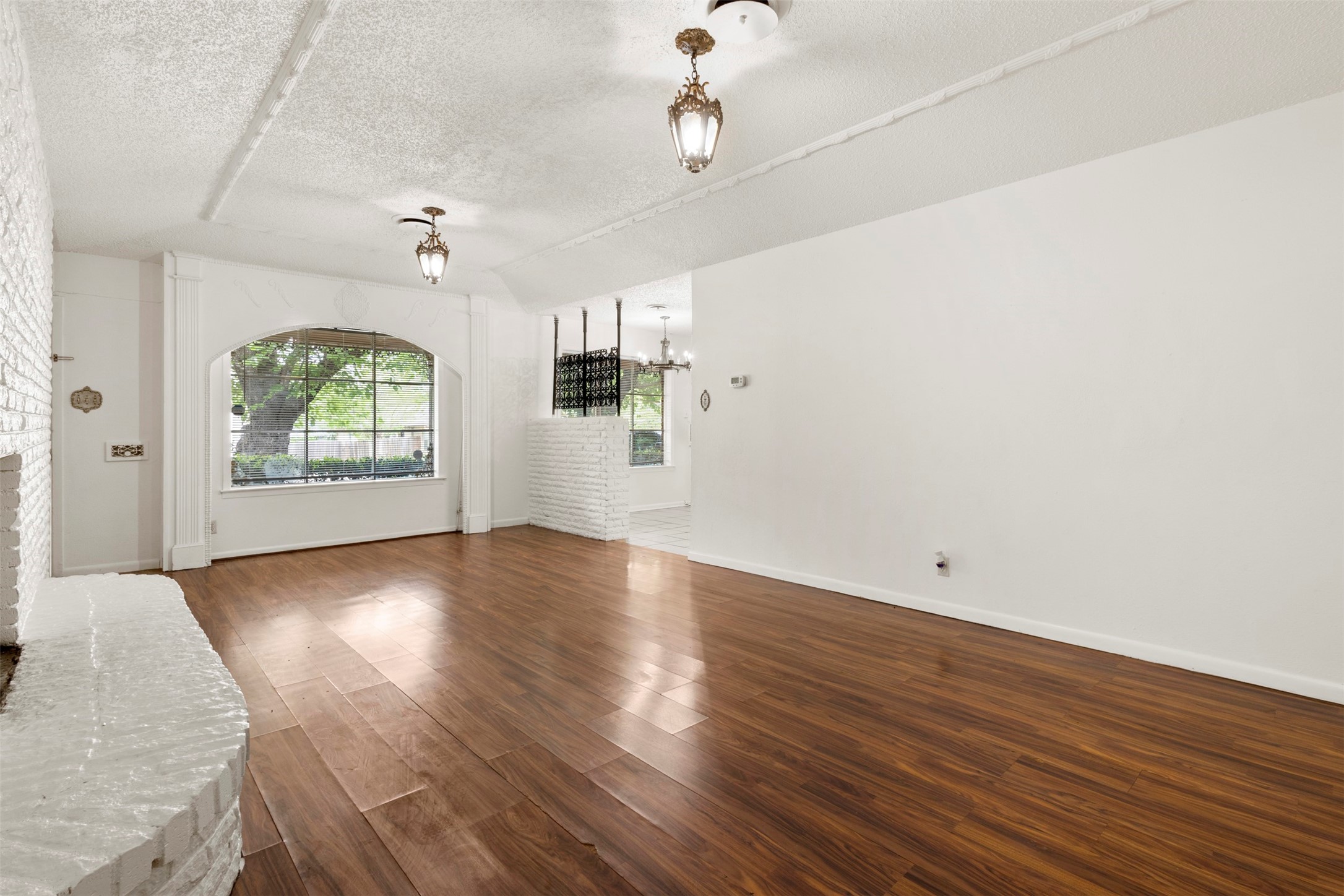 5516 Beaty Street Fort Worth TX 76112