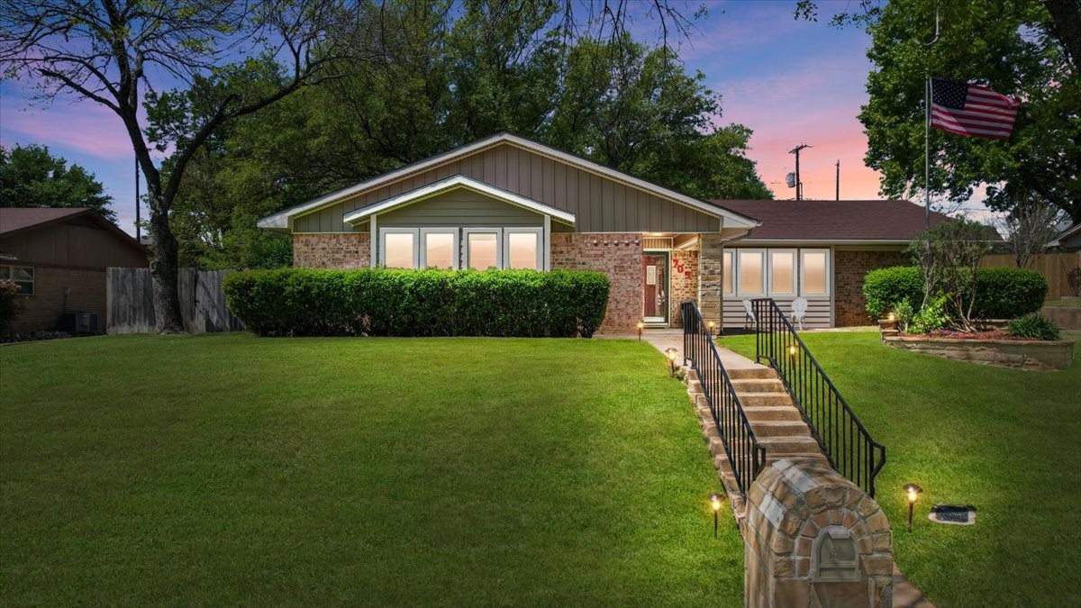 705 Holland Drive Denison TX 75020