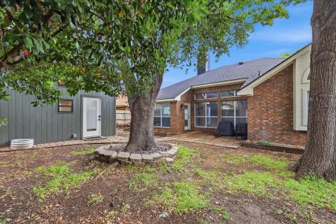 7013 Bernadine Drive Watauga TX 76148