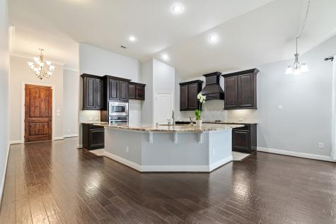 909 Auburn Court Savannah TX 76227