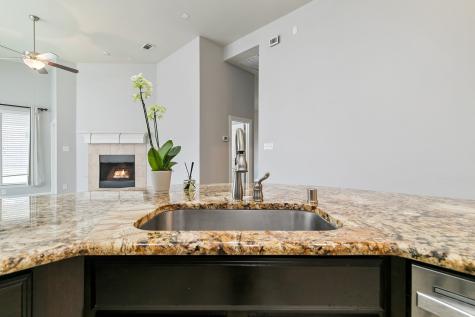 909 Auburn Court Savannah TX 76227