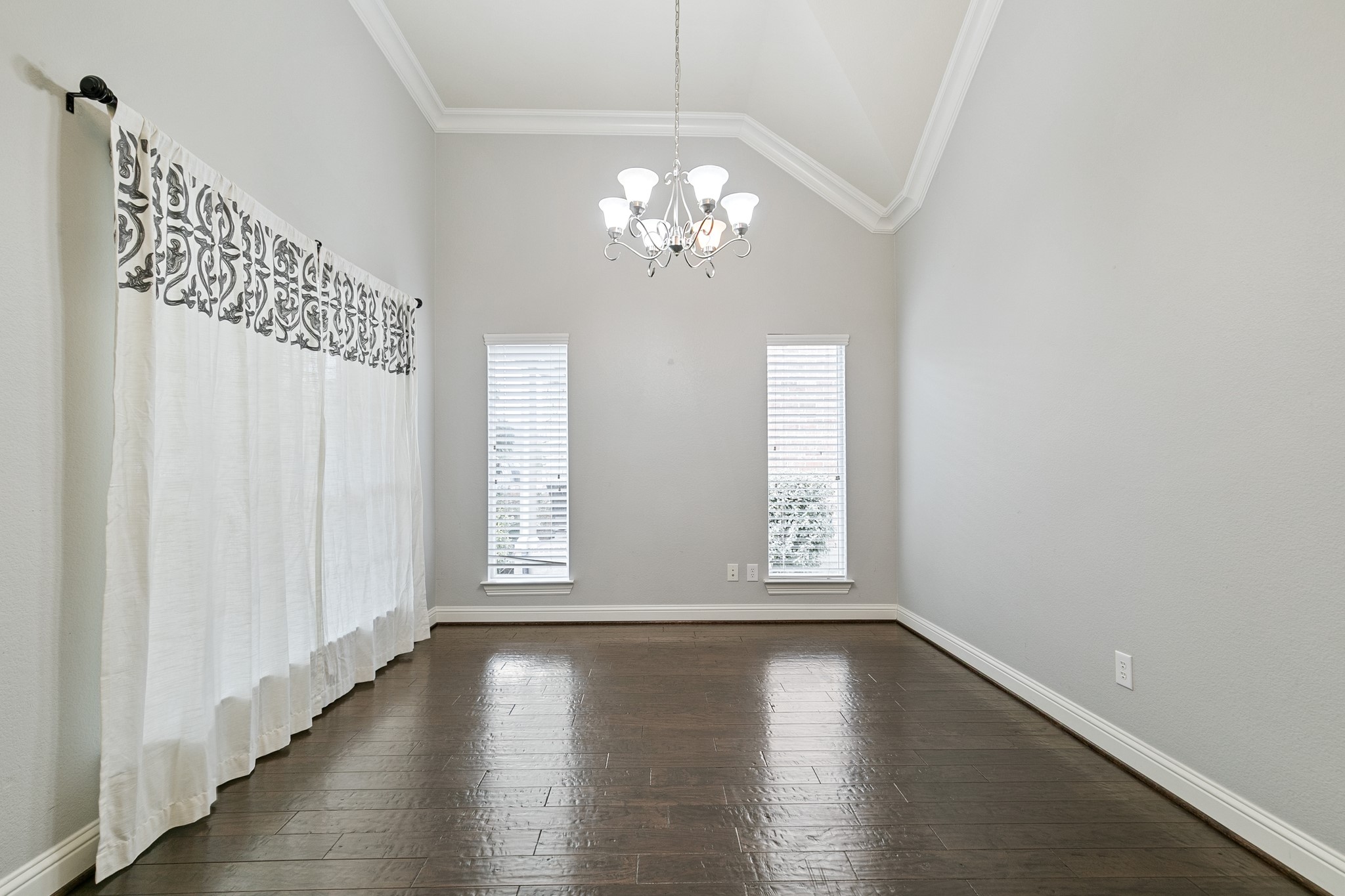 909 Auburn Court Savannah TX 76227