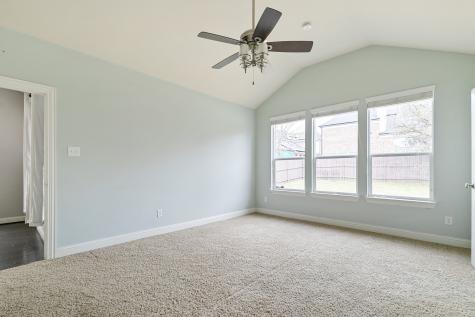 909 Auburn Court Savannah TX 76227