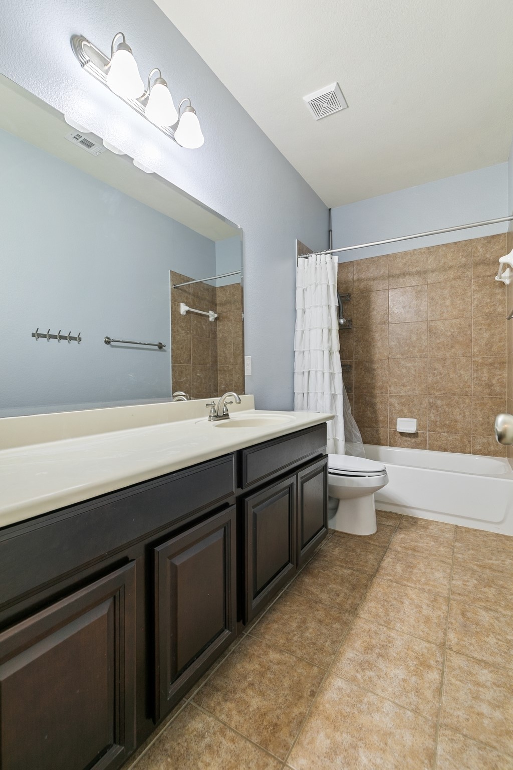 909 Auburn Court Savannah TX 76227