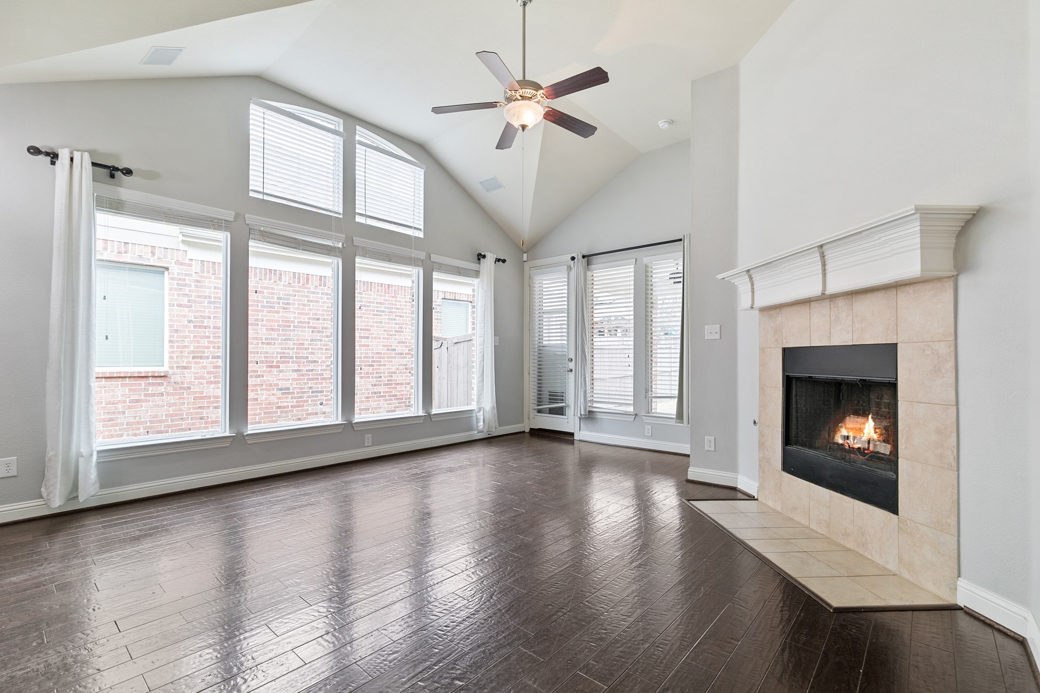 909 Auburn Court Savannah TX 76227