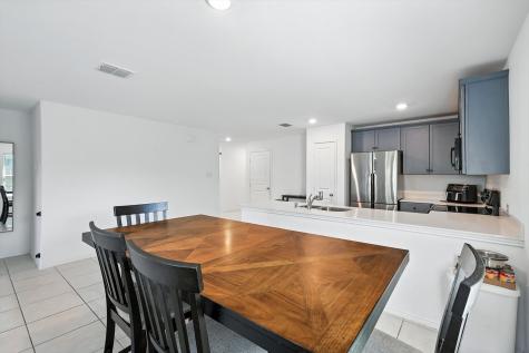 1404 Beach Drive Azle TX 76020
