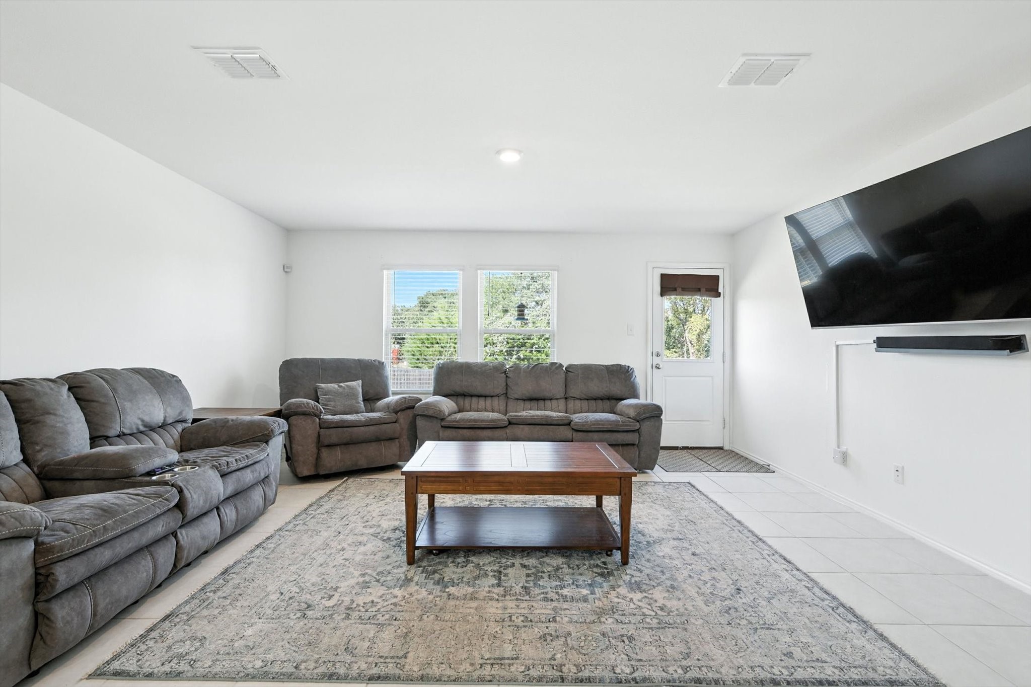 1404 Beach Drive Azle TX 76020