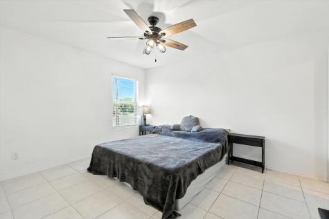 1404 Beach Drive Azle TX 76020