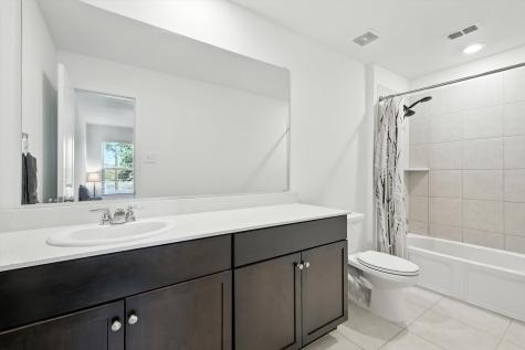 1404 Beach Drive Azle TX 76020