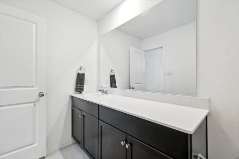 1404 Beach Drive Azle TX 76020