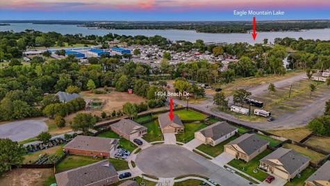 1404 Beach Drive Azle TX 76020