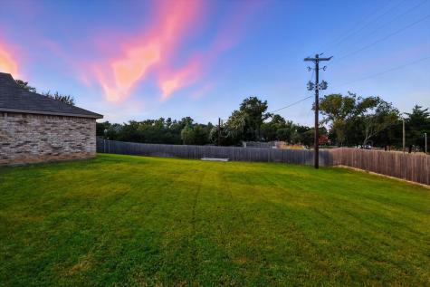 1404 Beach Drive Azle TX 76020