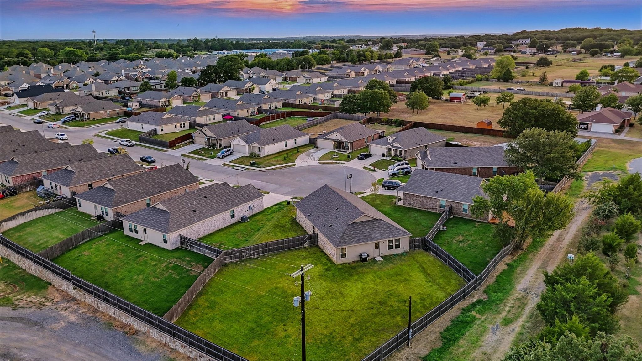 1404 Beach Drive Azle TX 76020