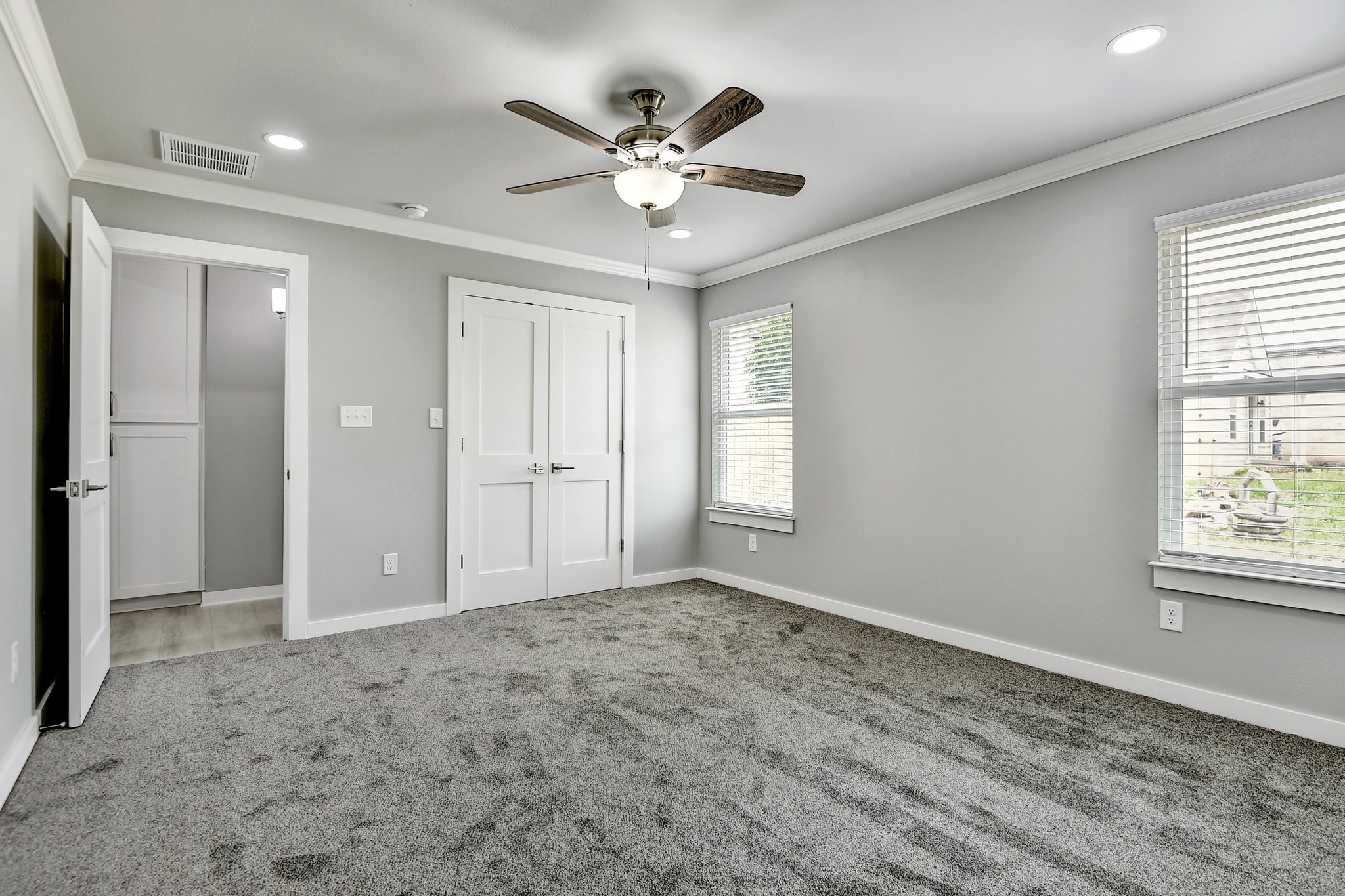810 E Houston Street Sherman TX 75090