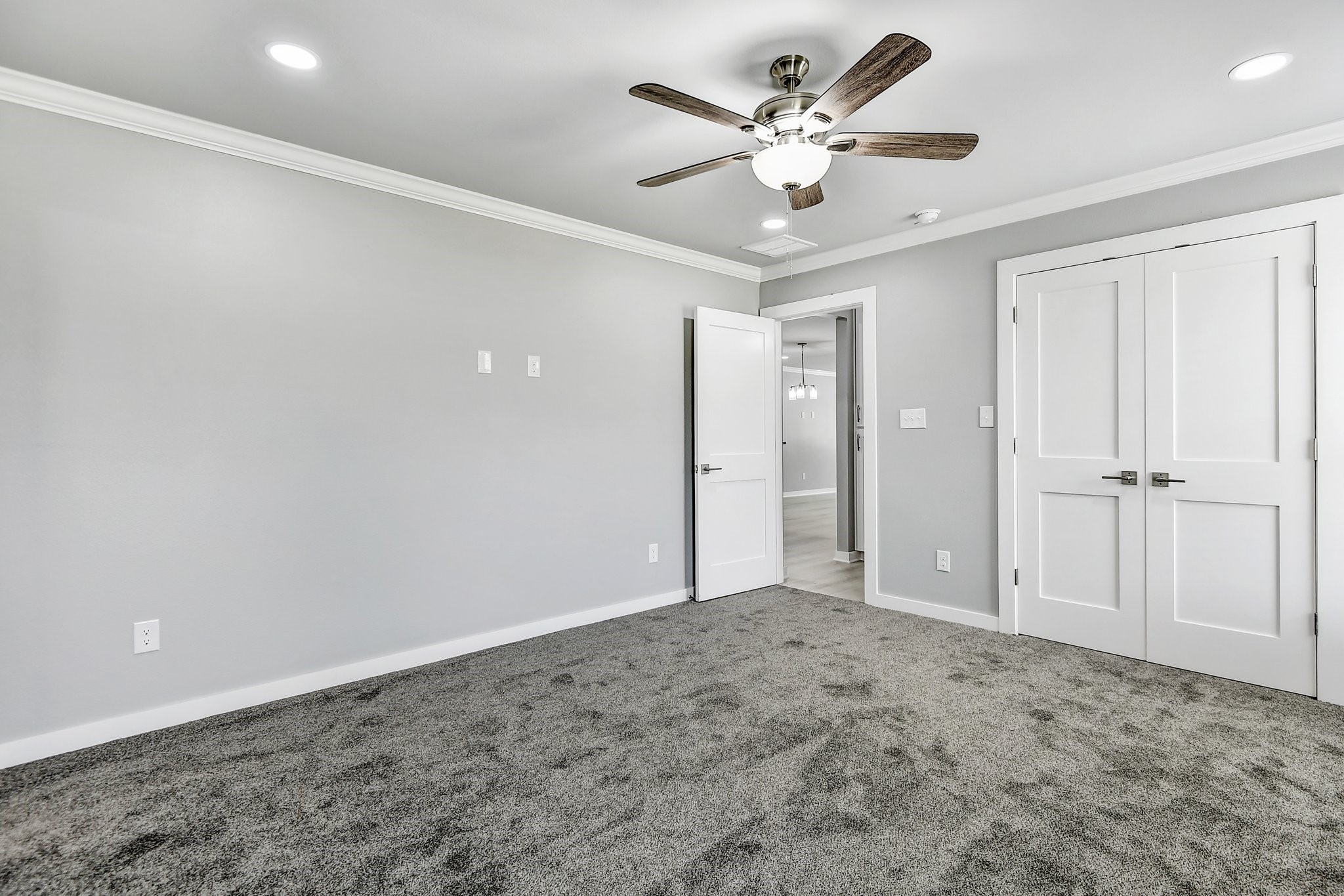 810 E Houston Street Sherman TX 75090