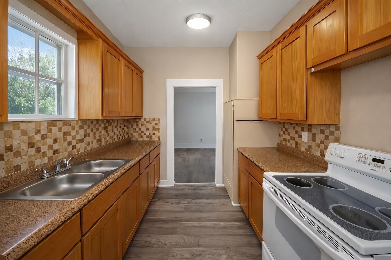 311 W Spring Street Weatherford TX 76086