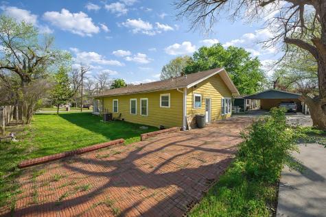 311 W Spring Street Weatherford TX 76086
