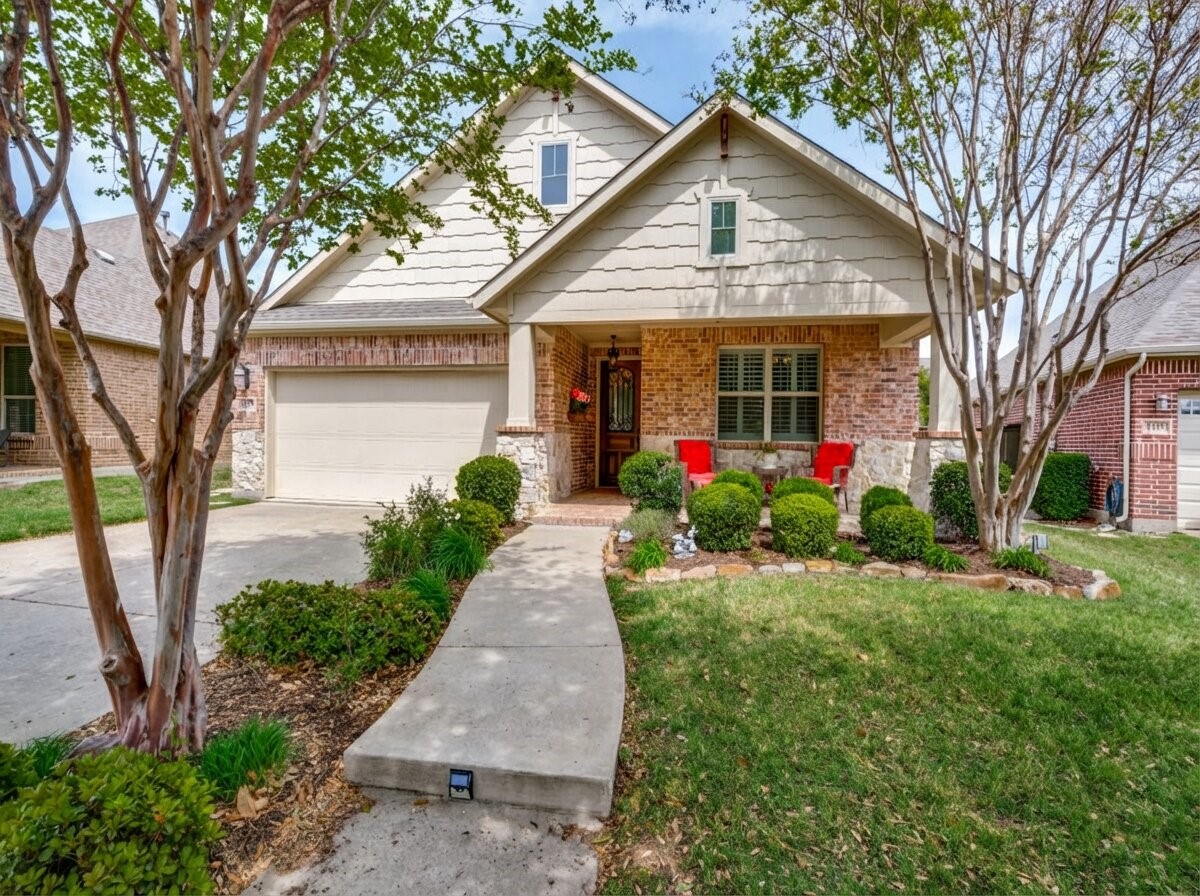 1220 Isabella Lane Savannah TX 76227
