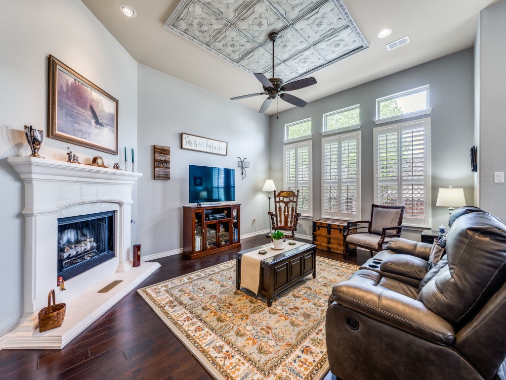 1220 Isabella Lane Savannah TX 76227