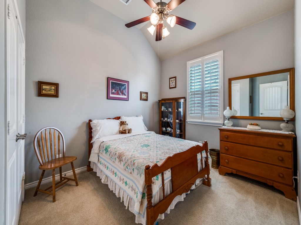 1220 Isabella Lane Savannah TX 76227
