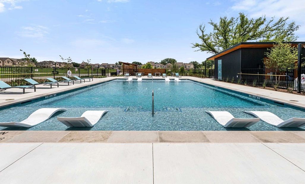 2529 Lost Maples Lane Dallas TX 75228