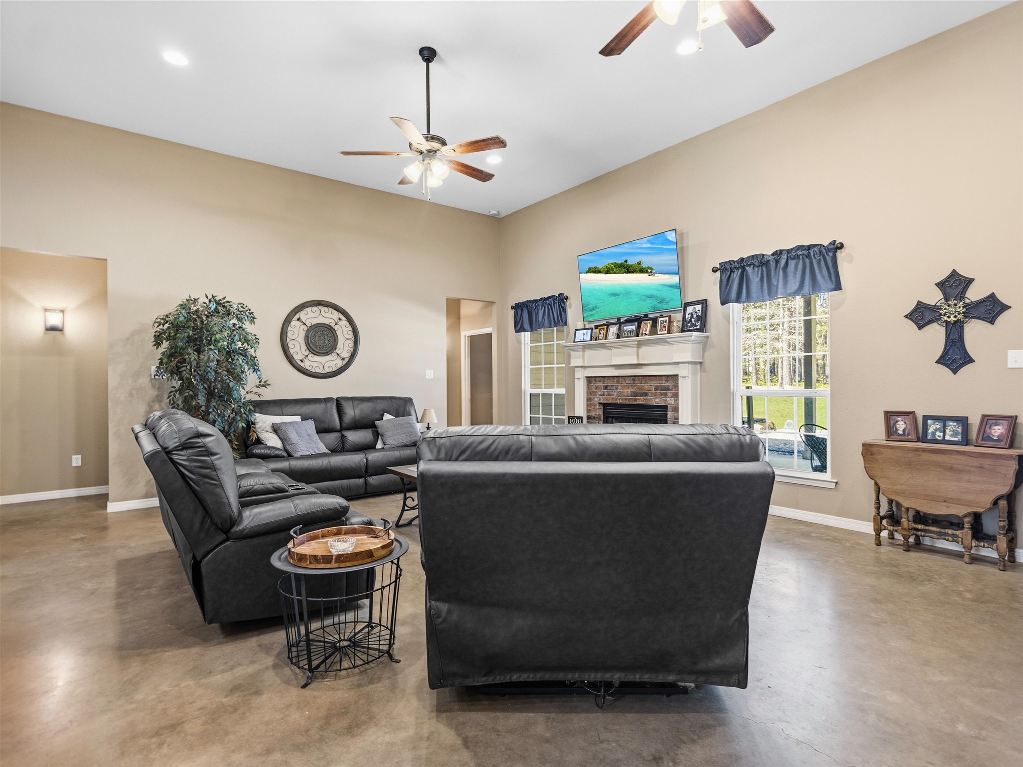 10024 Fm 49 Gilmer TX 75644