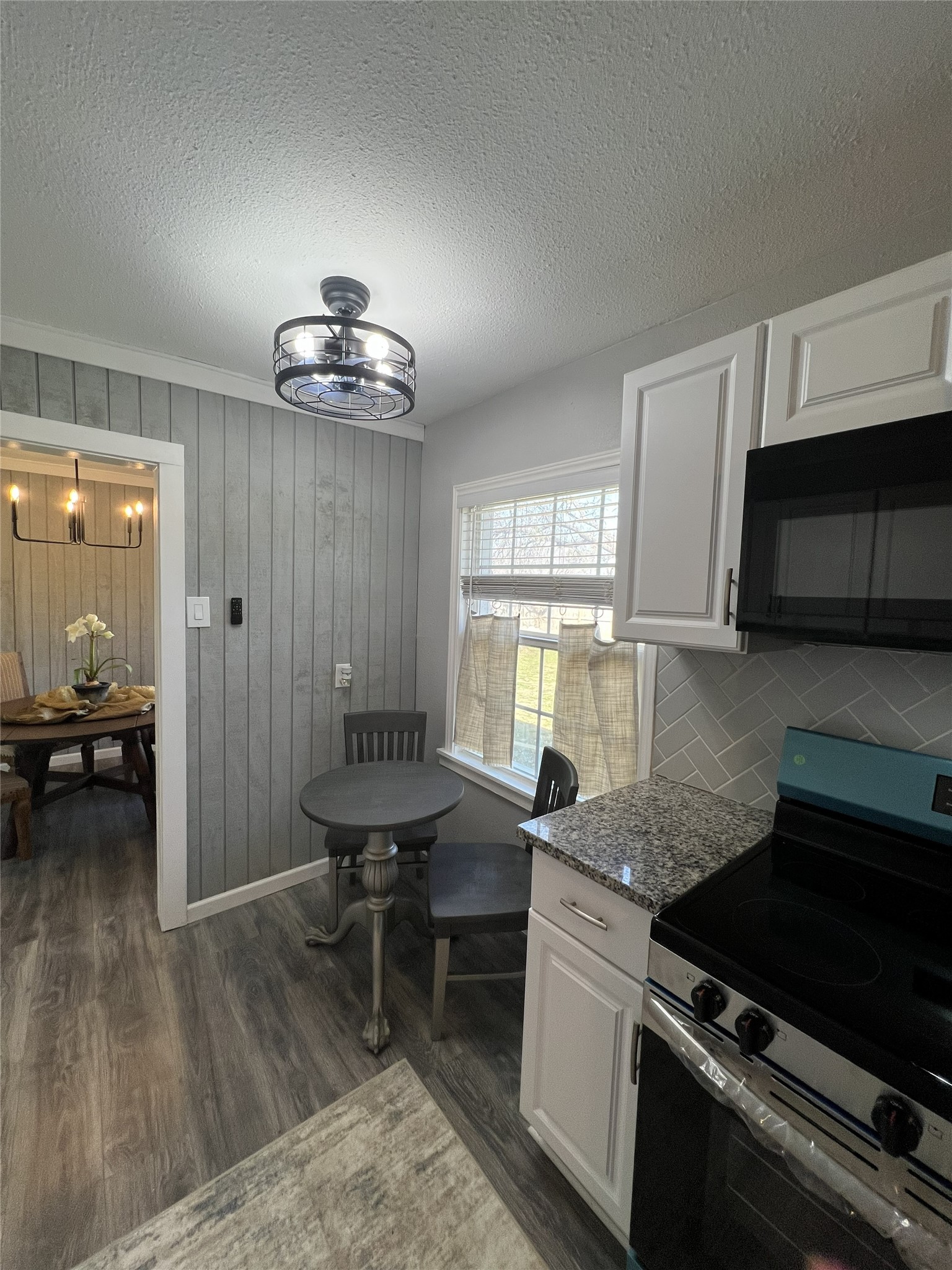 3332 Katrine Street Haltom City TX 76117