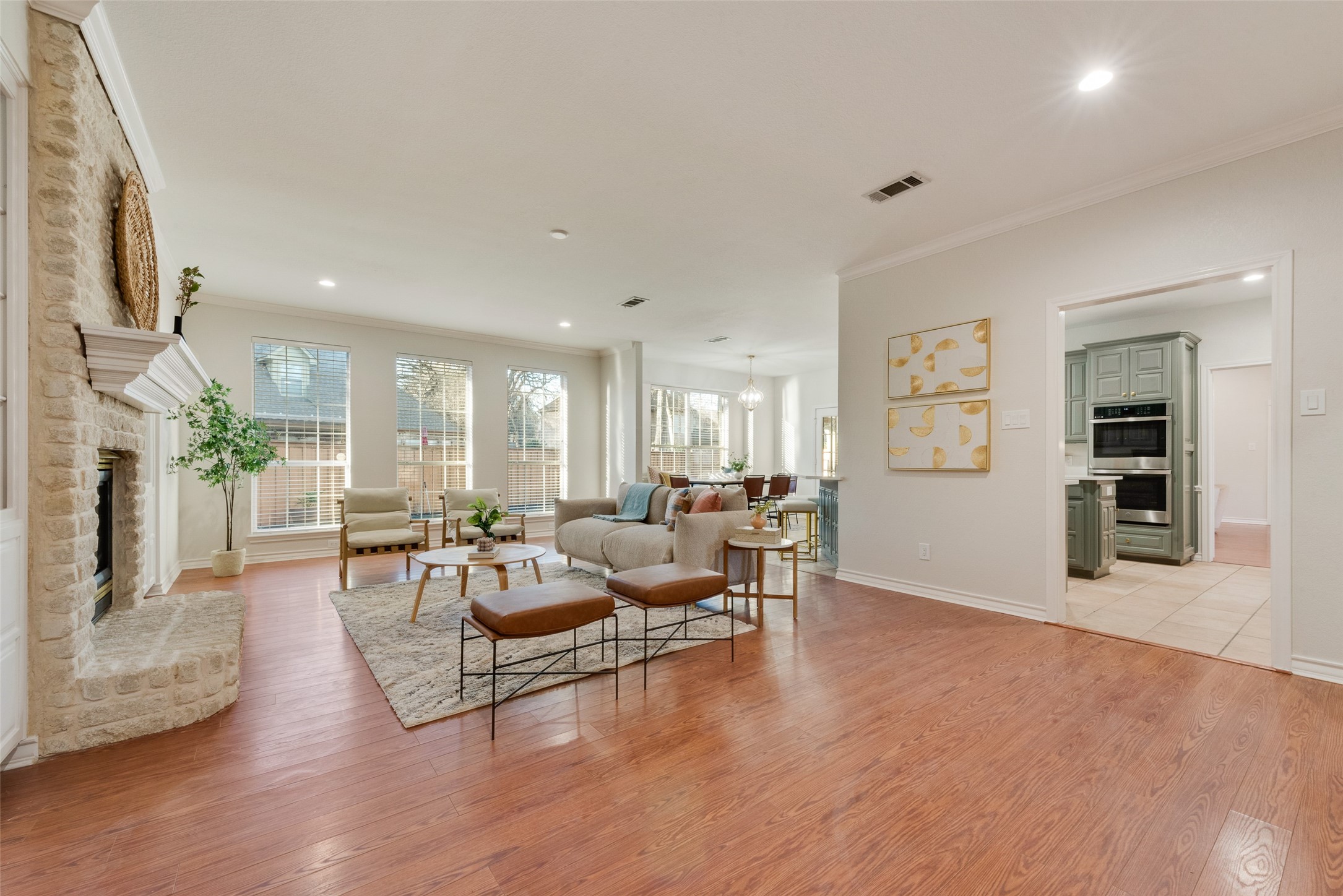 5909 Forest Lane Fort Worth TX 76112