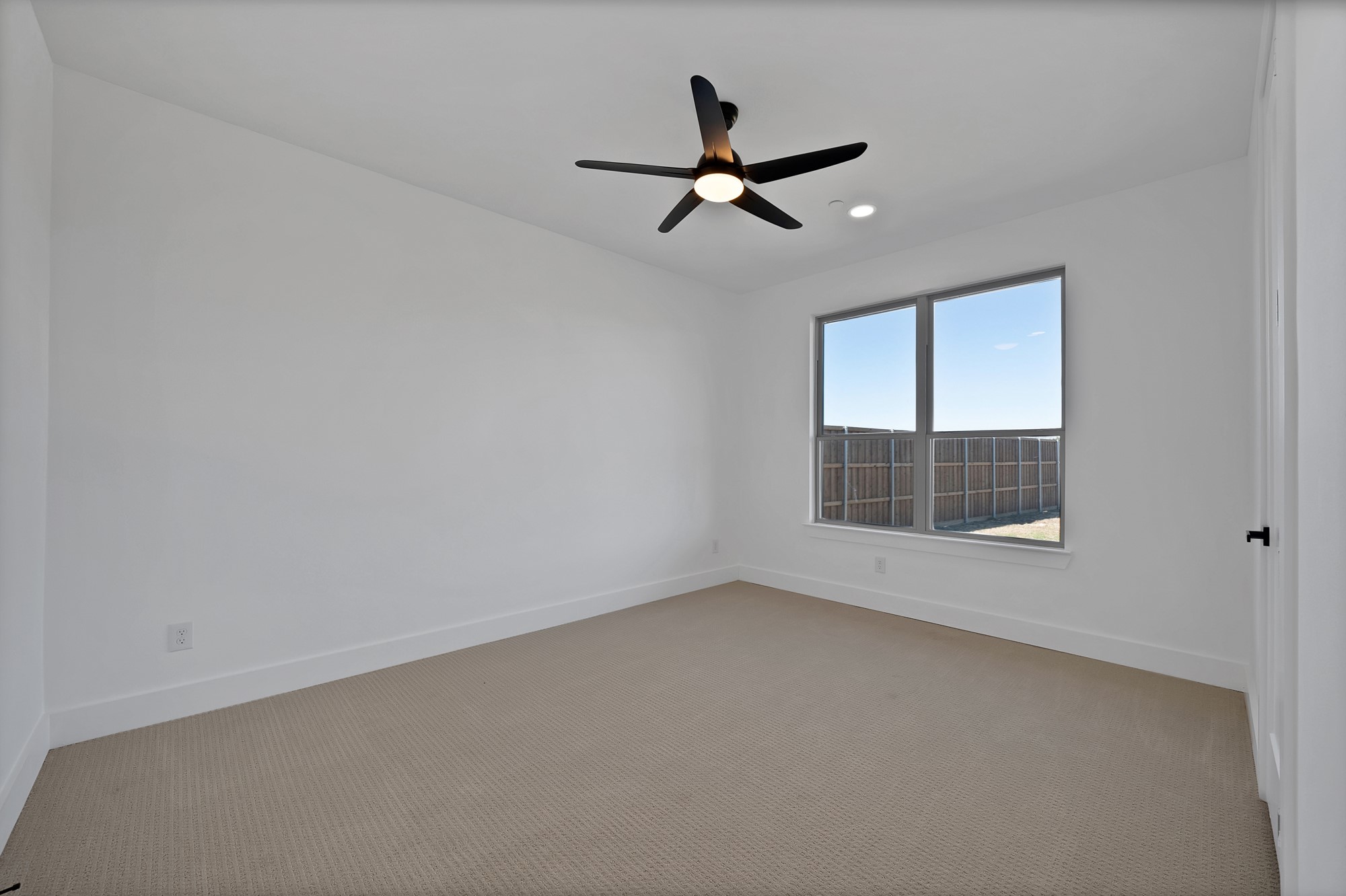 443 Whispering Way Red Oak TX 75154