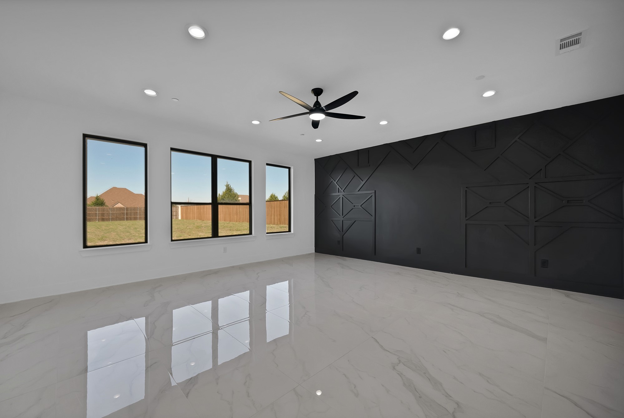 443 Whispering Way Red Oak TX 75154