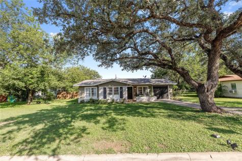 1115 Oakland Drive Brownwood TX 76801