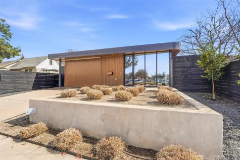 6822 Victoria Avenue Dallas TX 75209