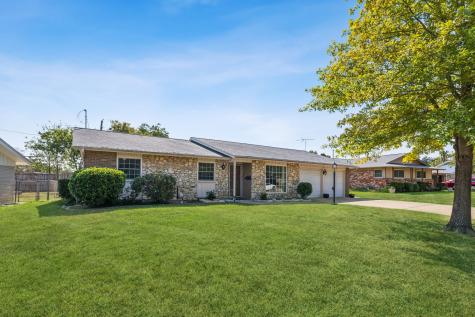 5732 Jane Anne Street Haltom City TX 76117