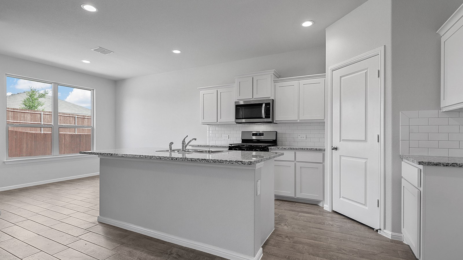 553 Pendleton Avenue Keene TX 76059