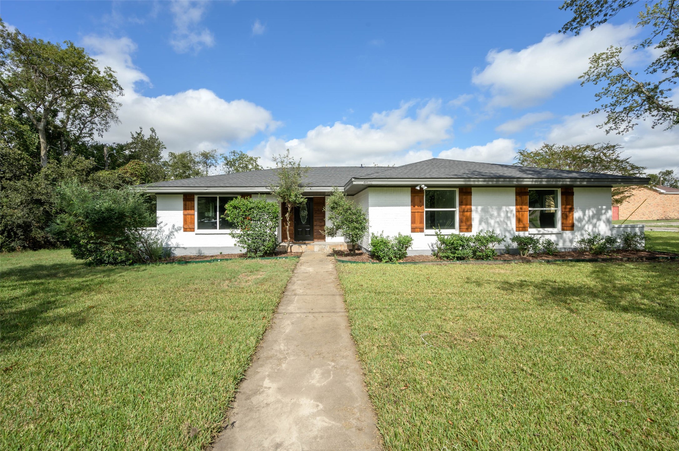 4402 Washington Street Greenville TX 75401