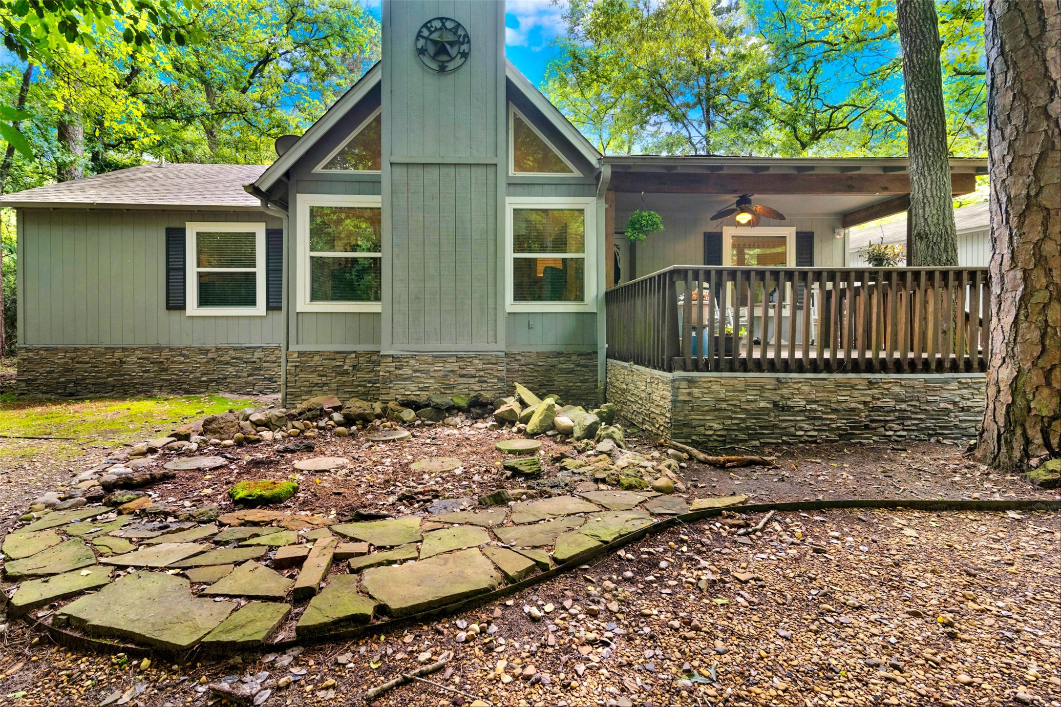 2055 Valleywood Trail Holly Lake Ranch TX 75765