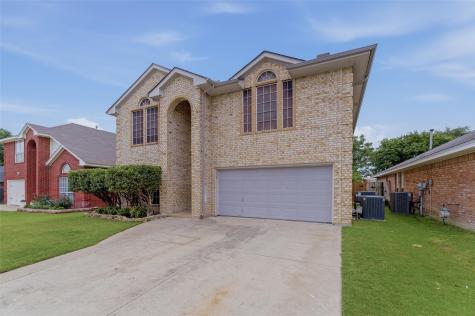 913 Remington Drive Saginaw TX 76131