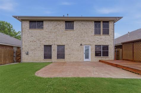 913 Remington Drive Saginaw TX 76131
