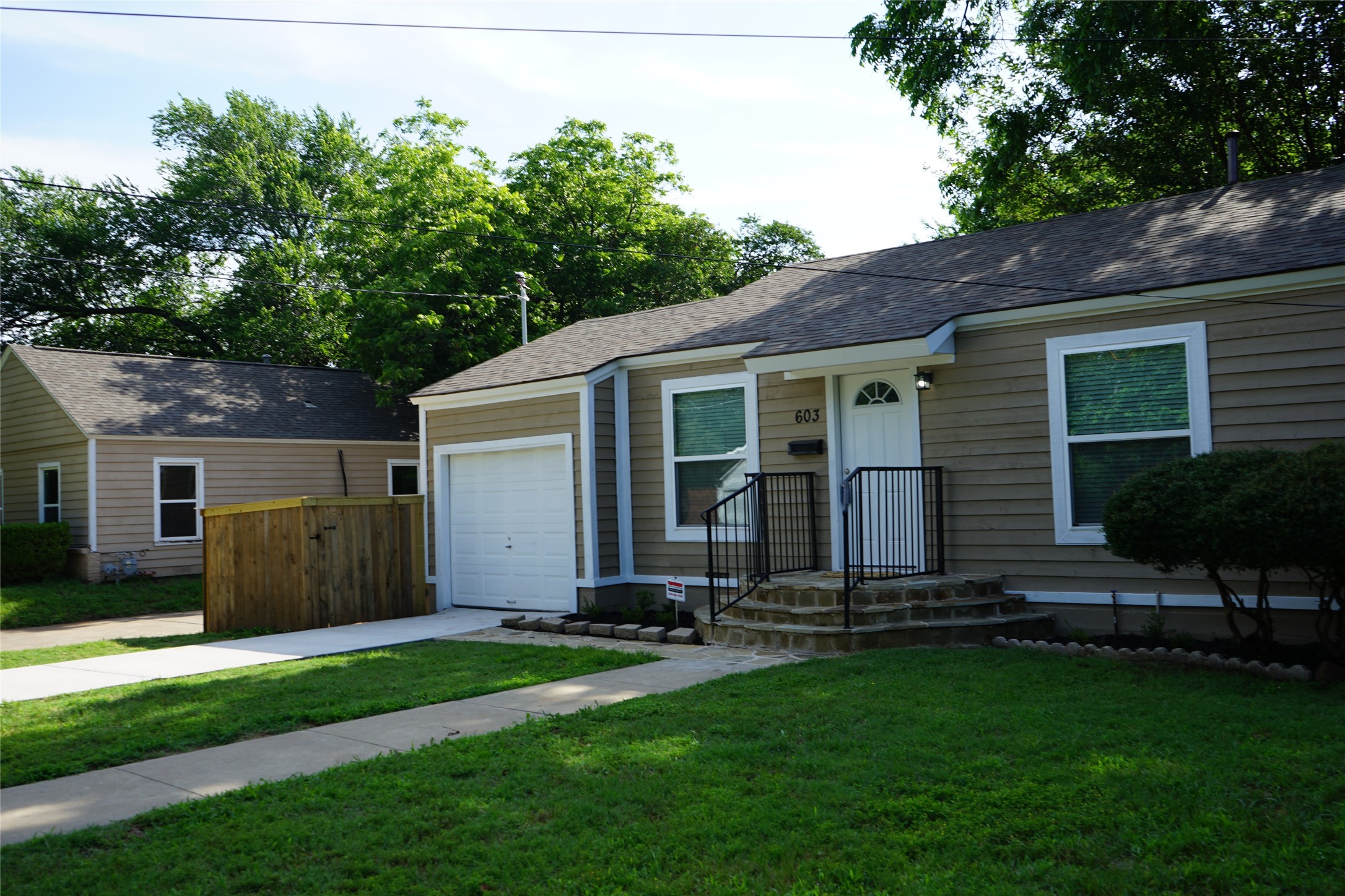 603 Magnolia Street Arlington TX 76012