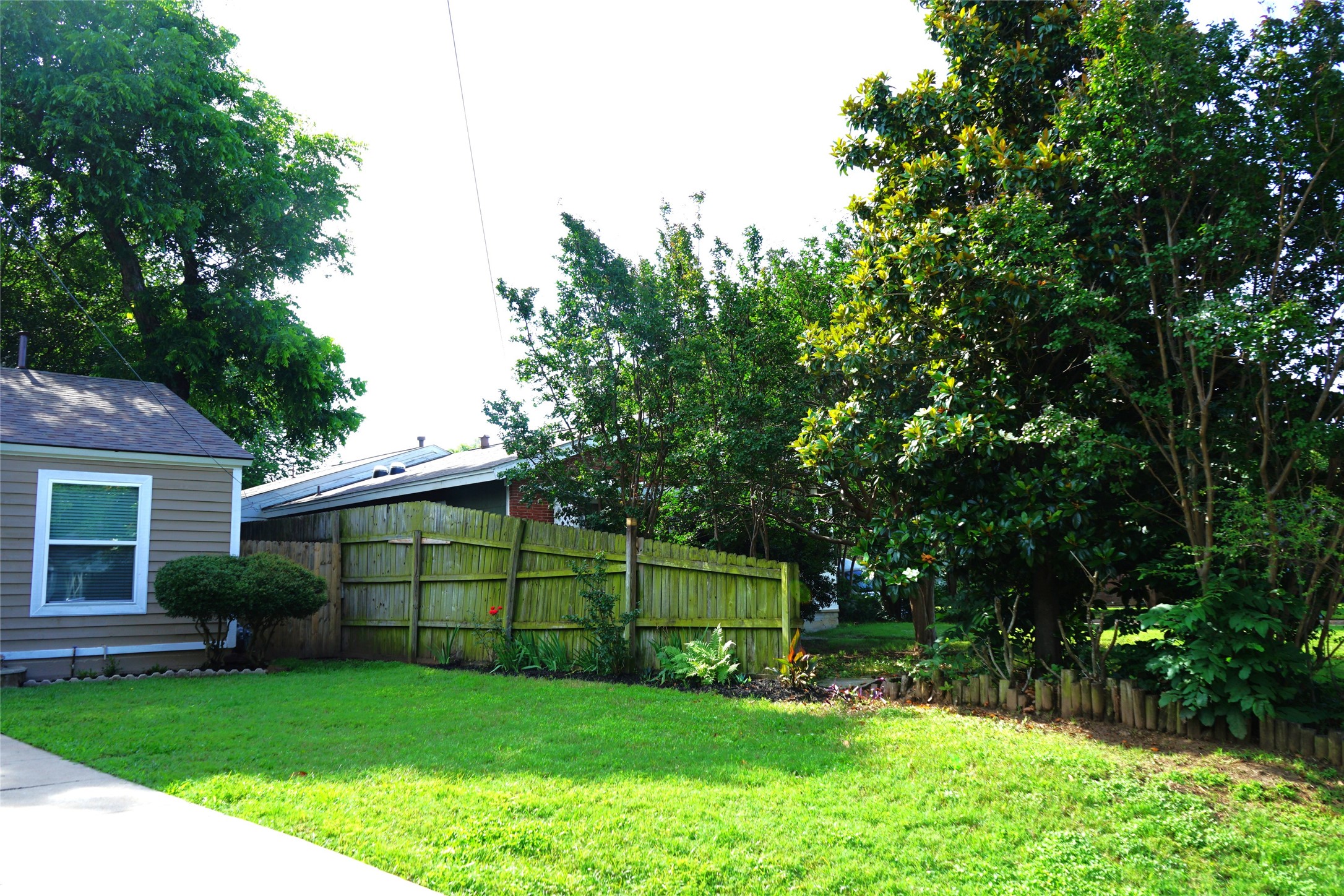 603 Magnolia Street Arlington TX 76012