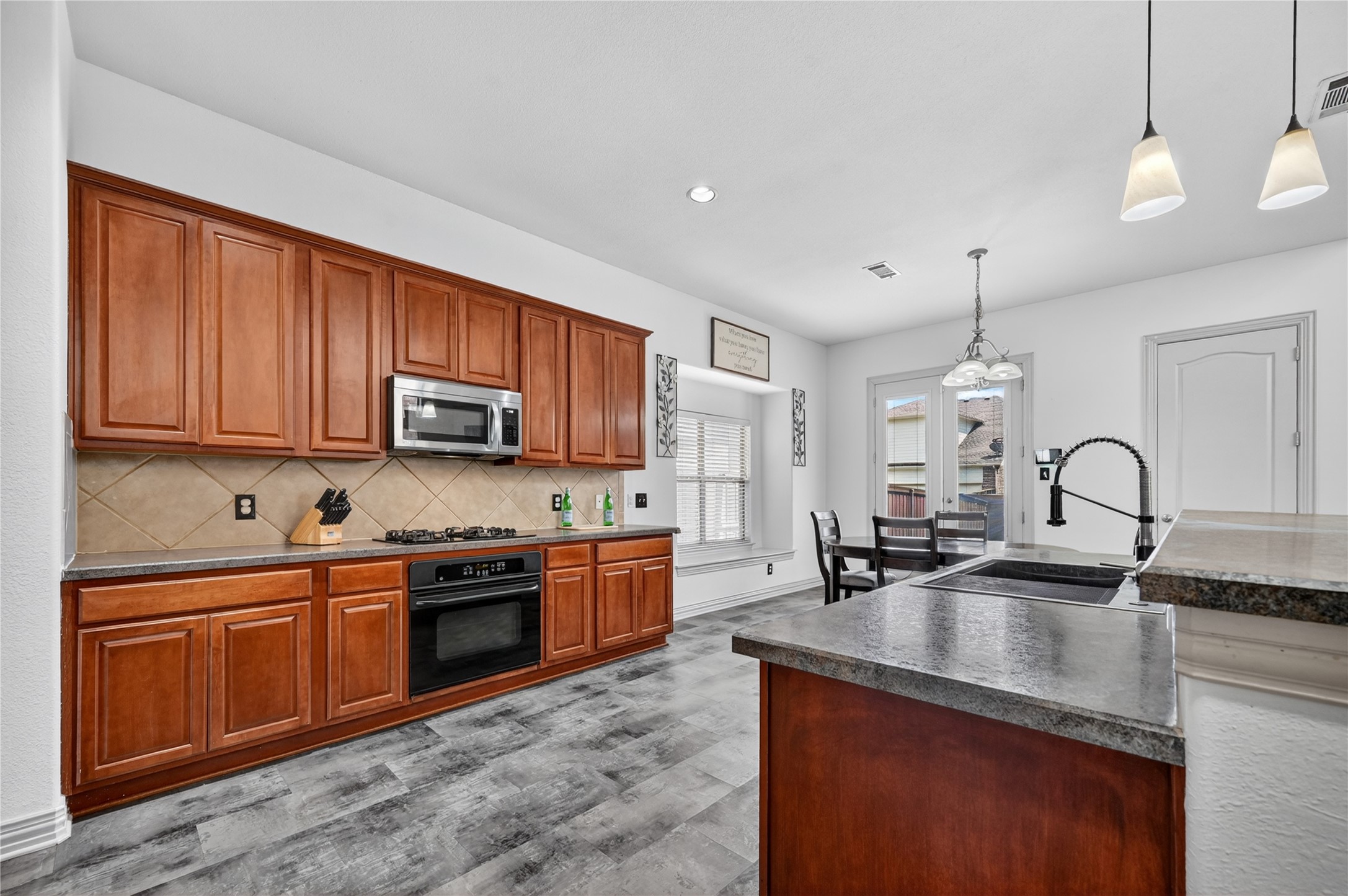 1468 Bristol Lane Lewisville TX 75077