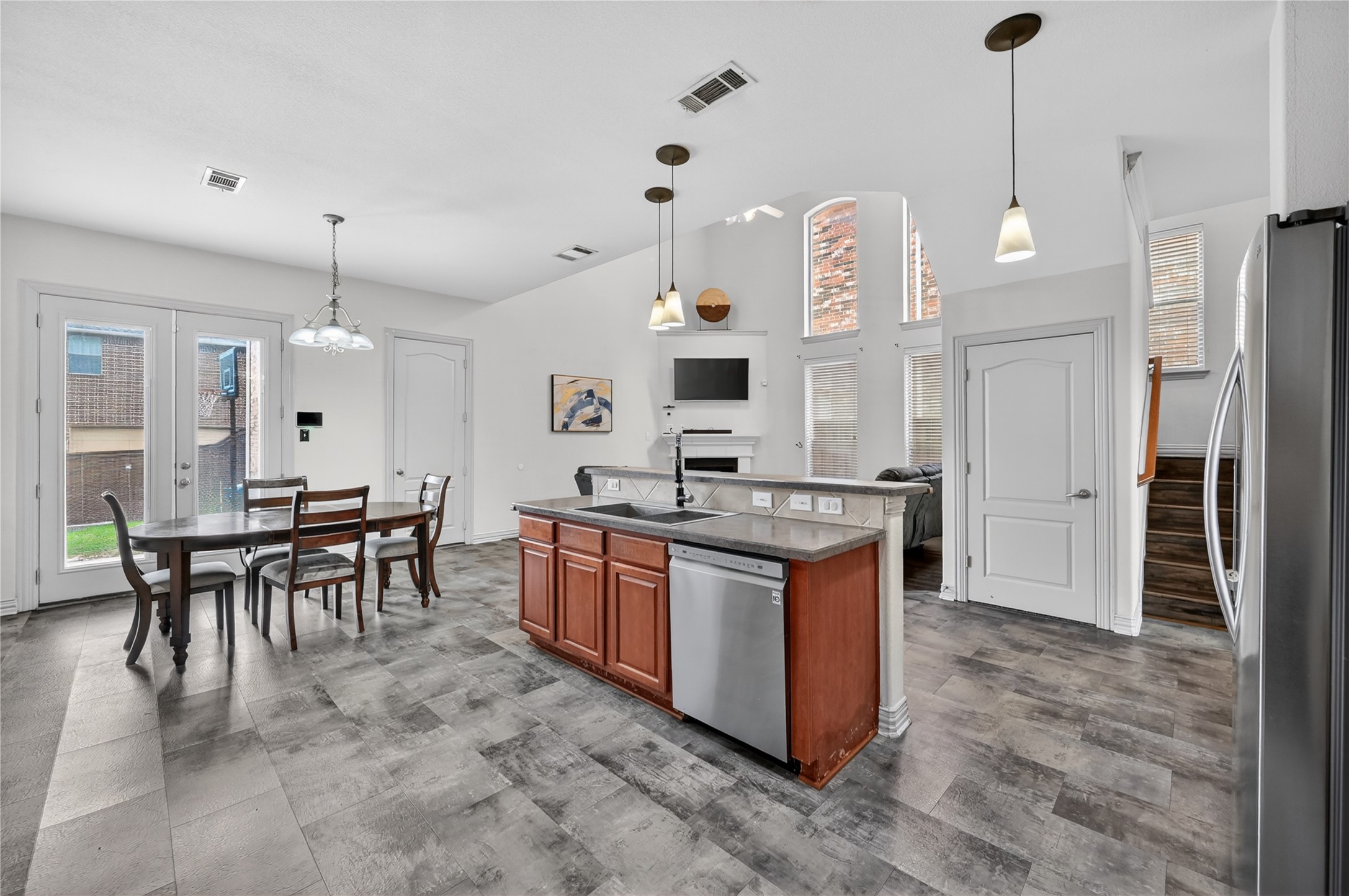 1468 Bristol Lane Lewisville TX 75077