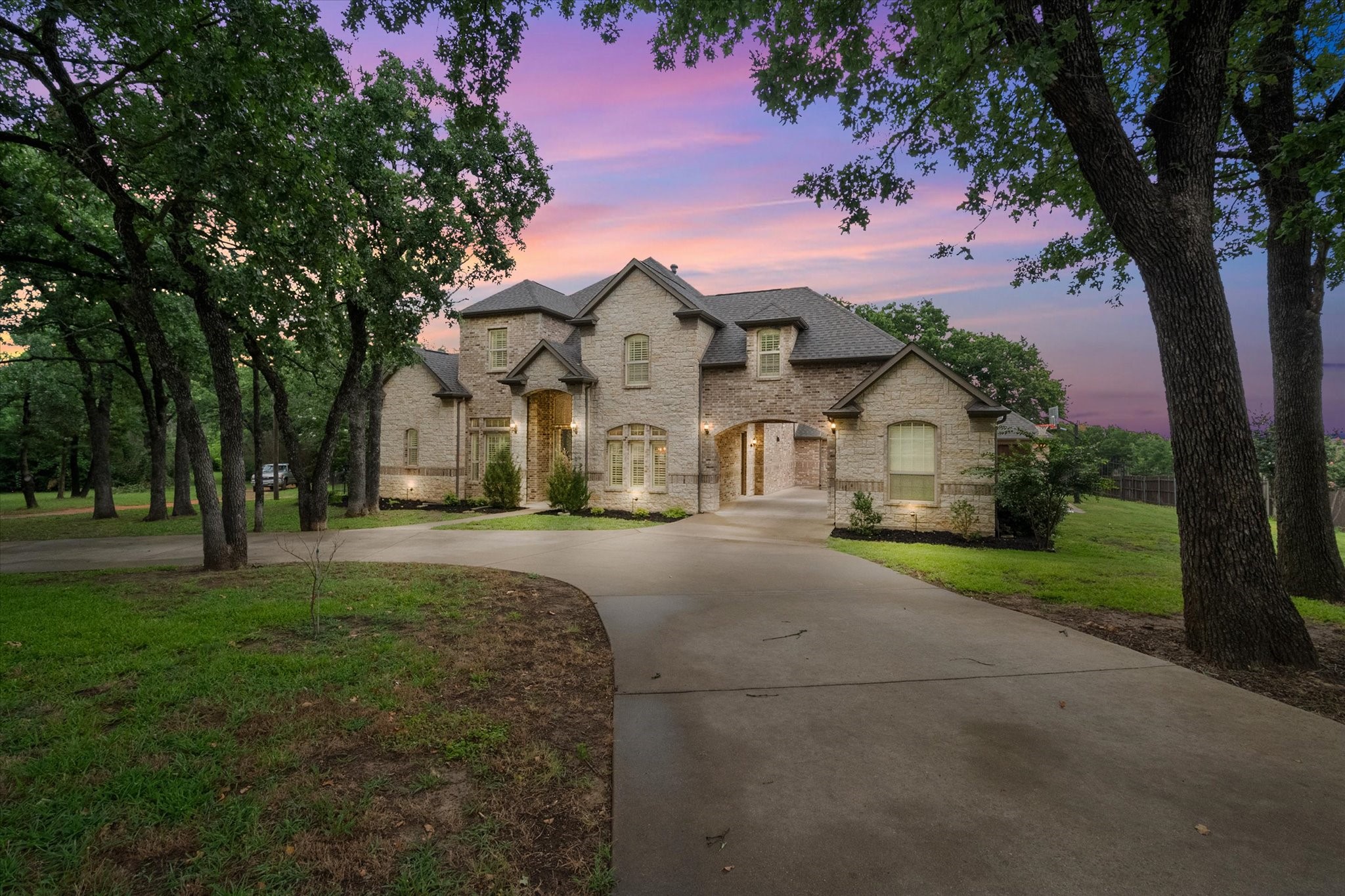 7400 Weatherby Road Burleson TX 76028