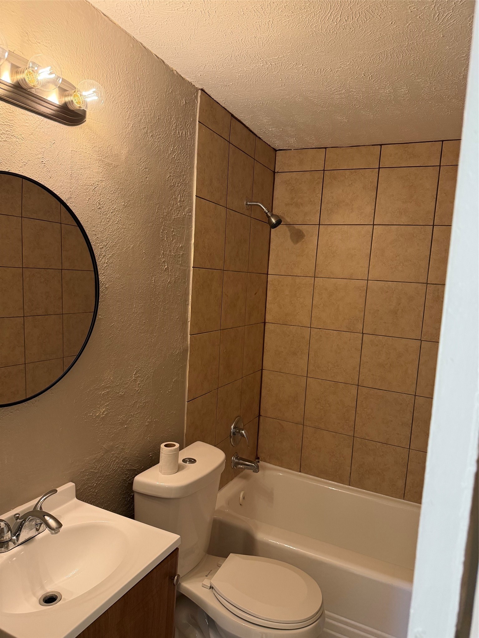 2709 Hanger Fort Worth TX 76105
