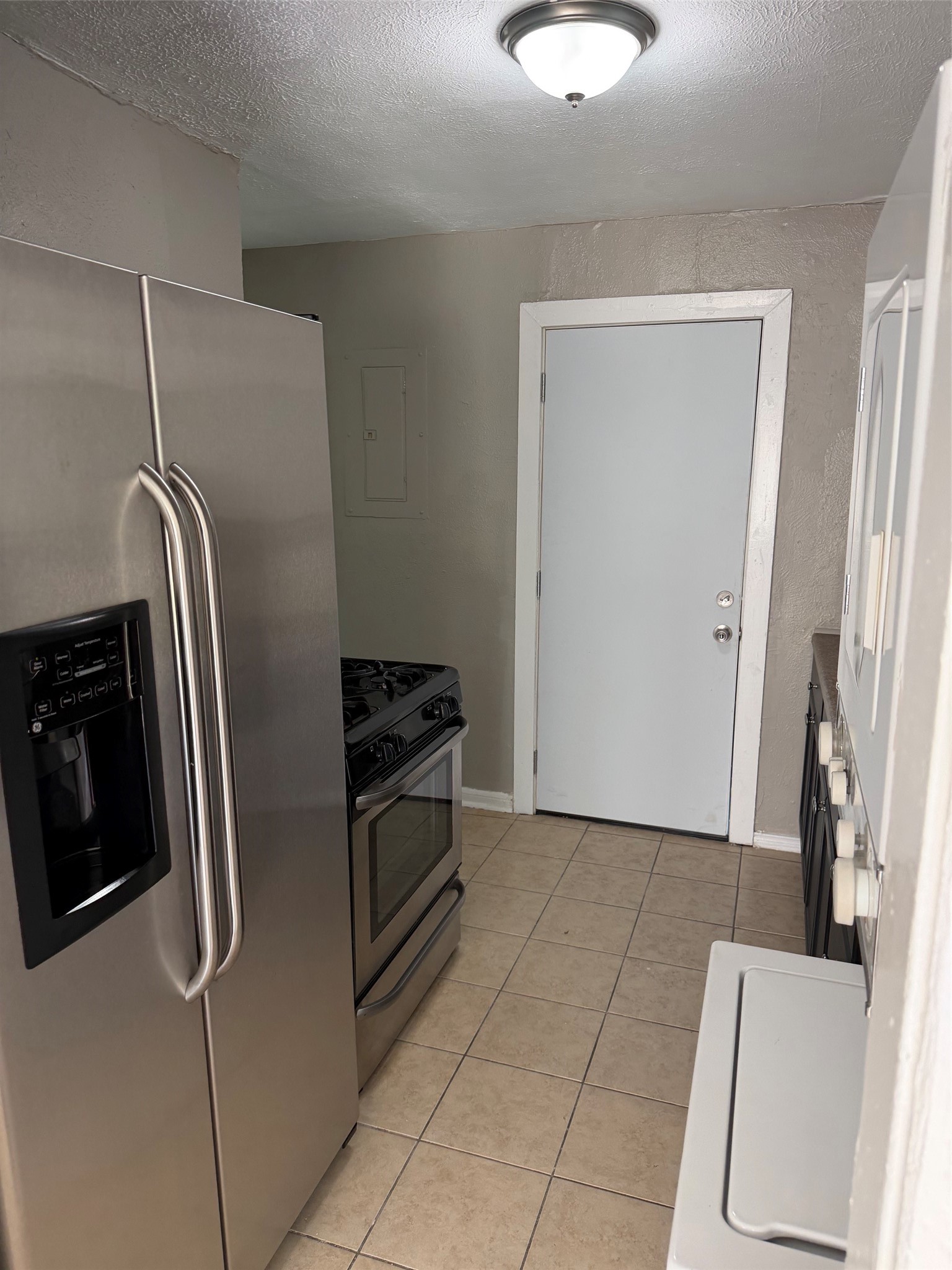 2709 Hanger Fort Worth TX 76105