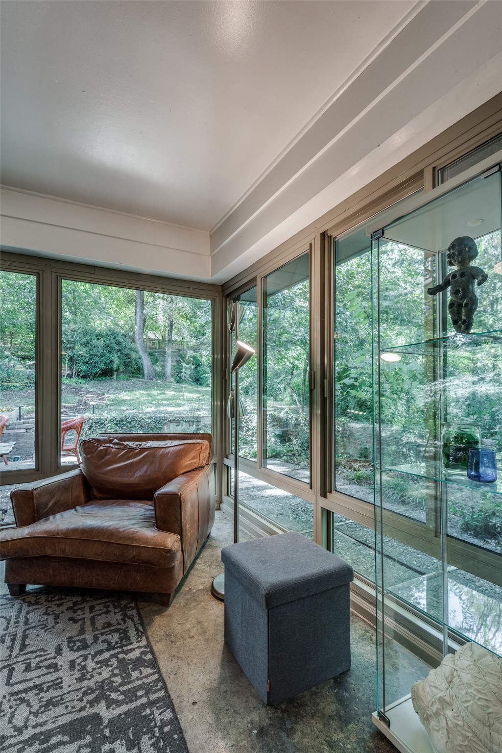 2546 W Five Mile Parkway Dallas TX 75233