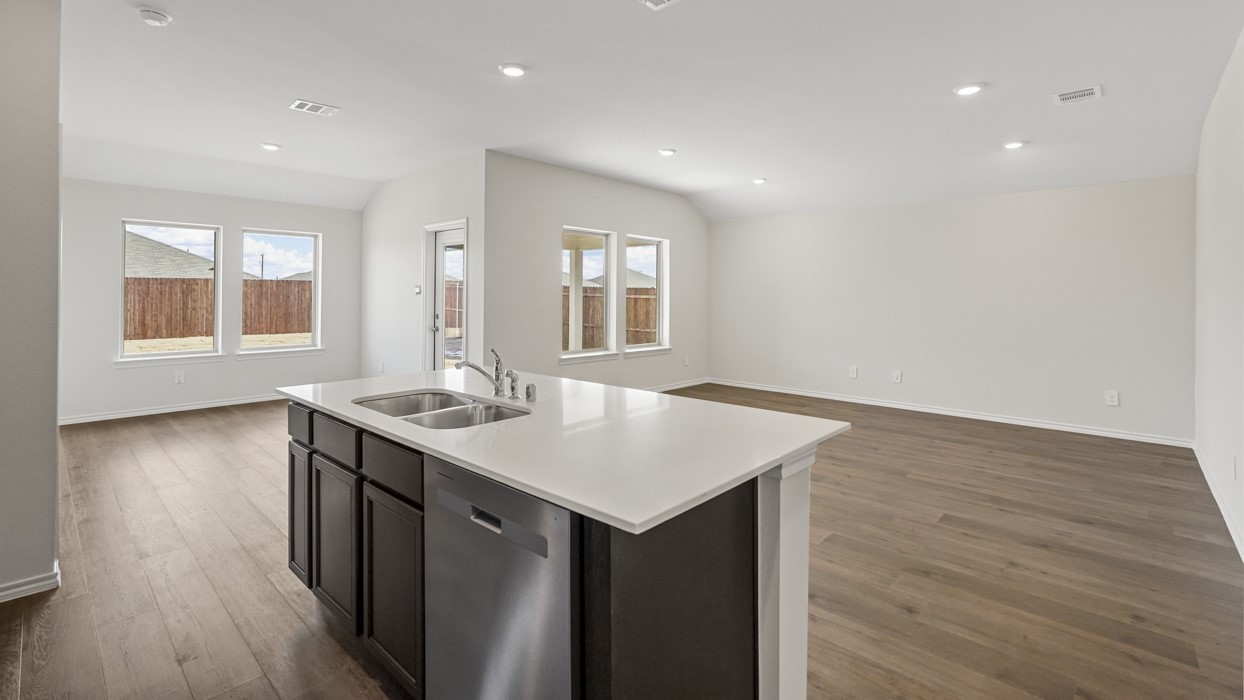 1818 Nestling Street Crandall TX 75114