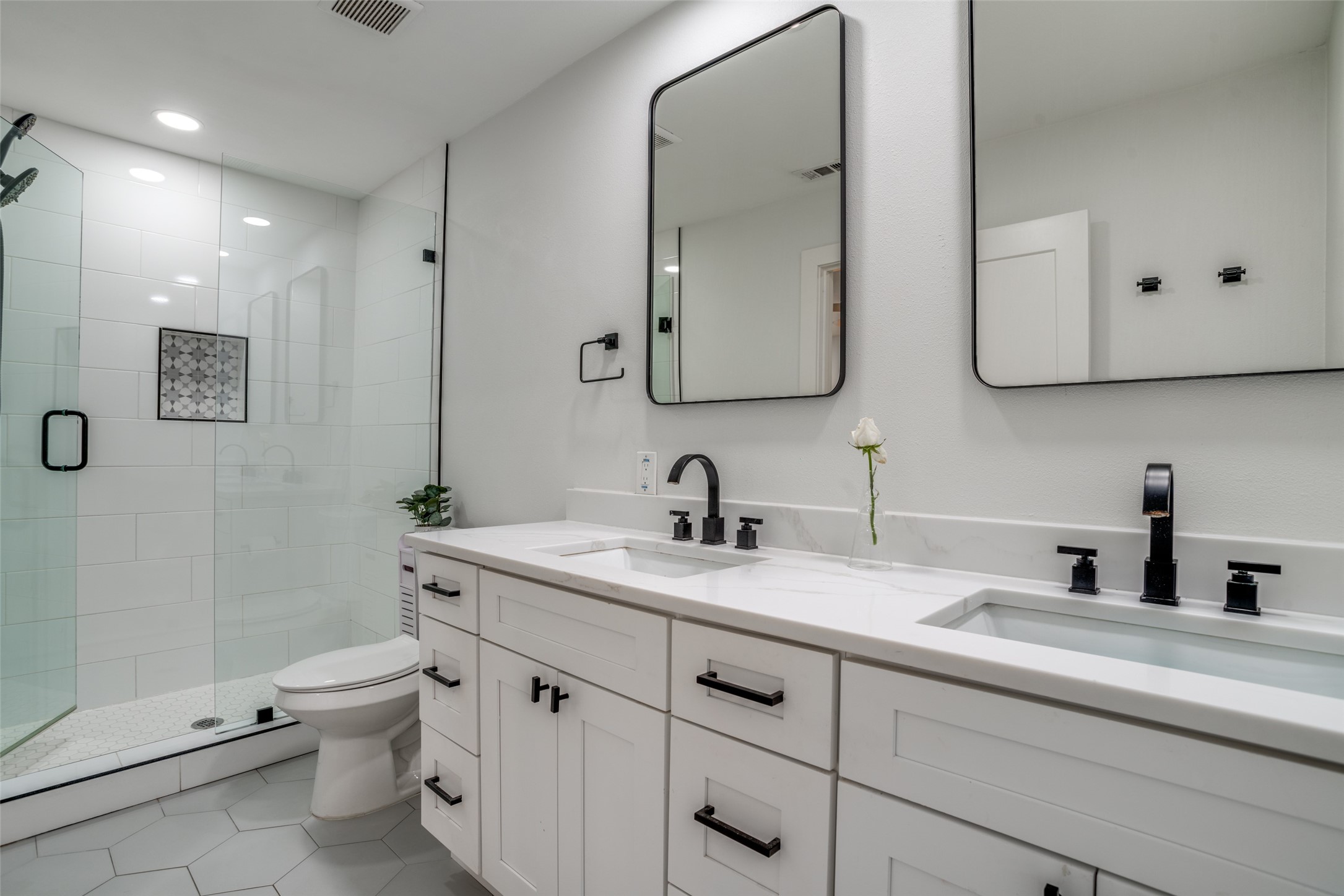 6829 Lockheed Avenue Dallas TX 75209