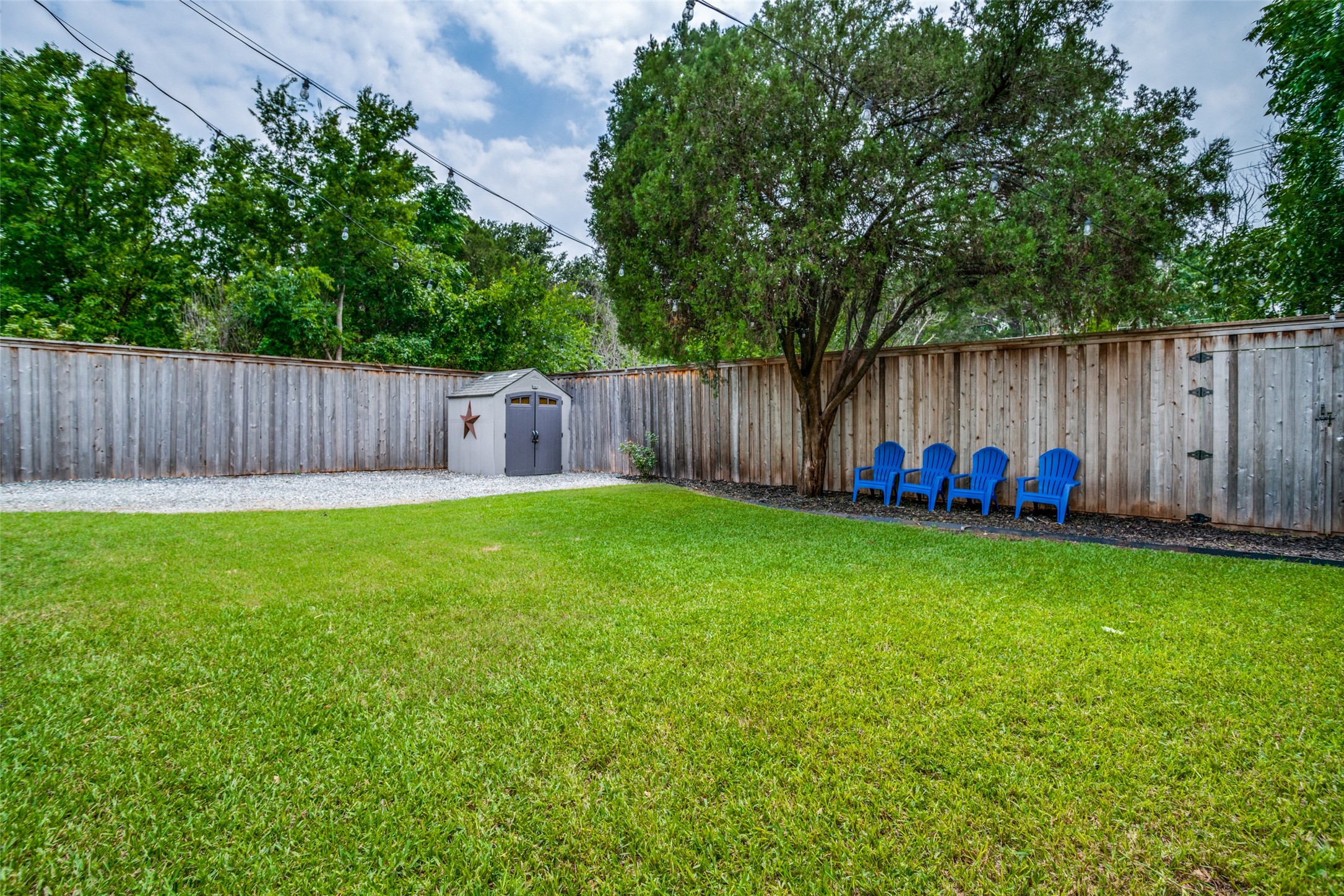 6829 Lockheed Avenue Dallas TX 75209