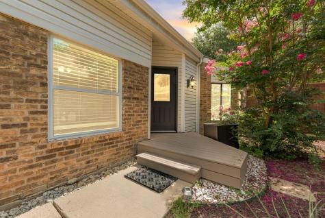 14826 Le Grande Drive Addison TX 75001